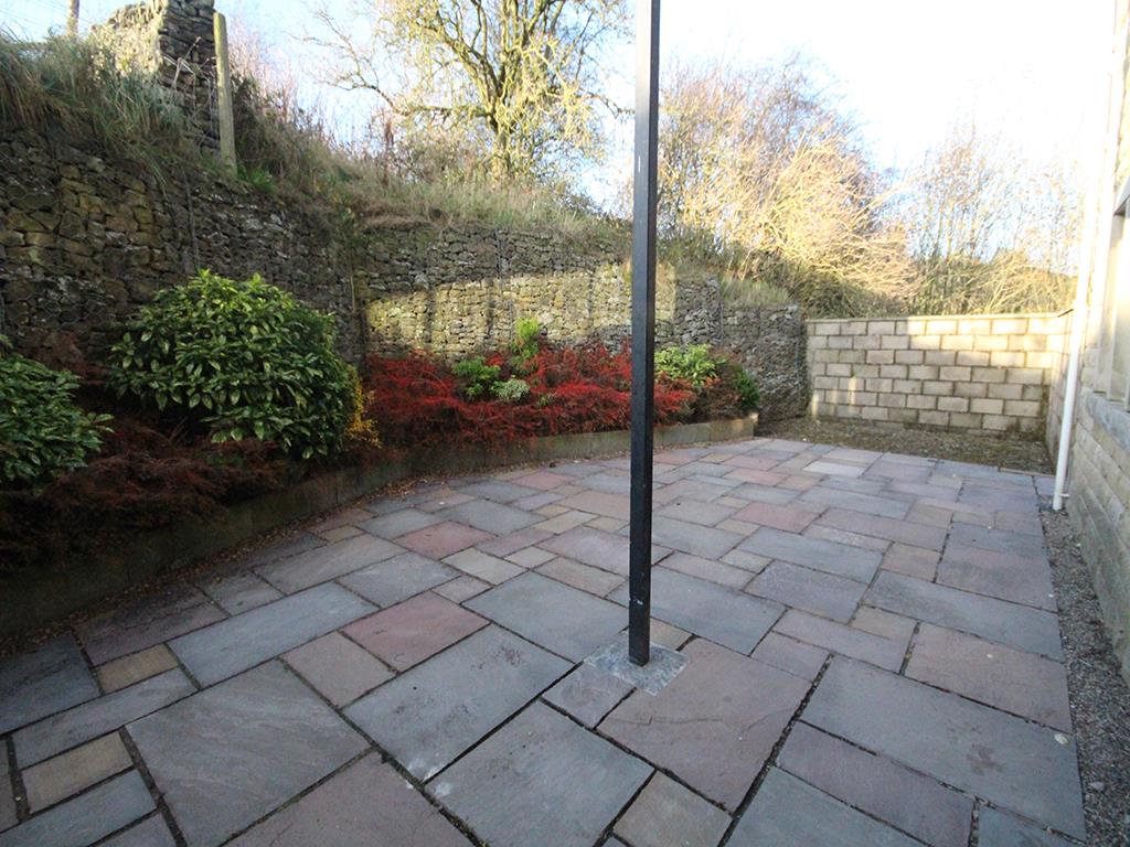 2 bedroom apartment For Sale in Foulridge, Colne - IMG_0277.jpg